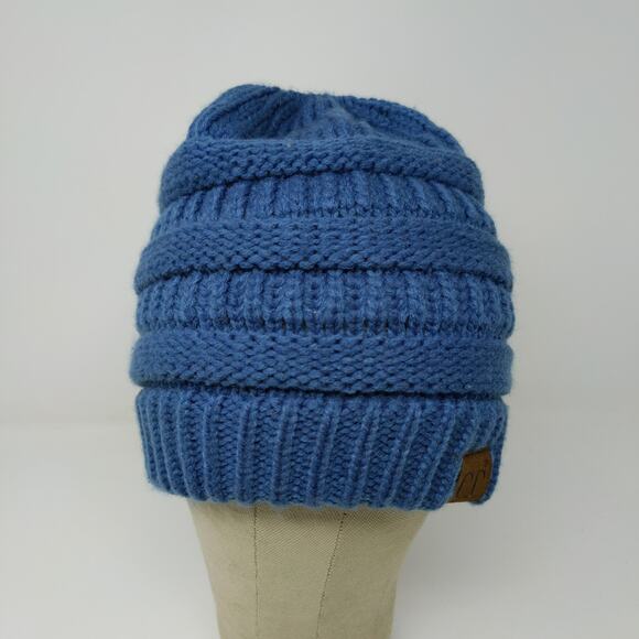 C.C. Exclusives Cable Knit Beanie Hat Blue Patch Logo 100% Acrylic - Picture 3 of 13